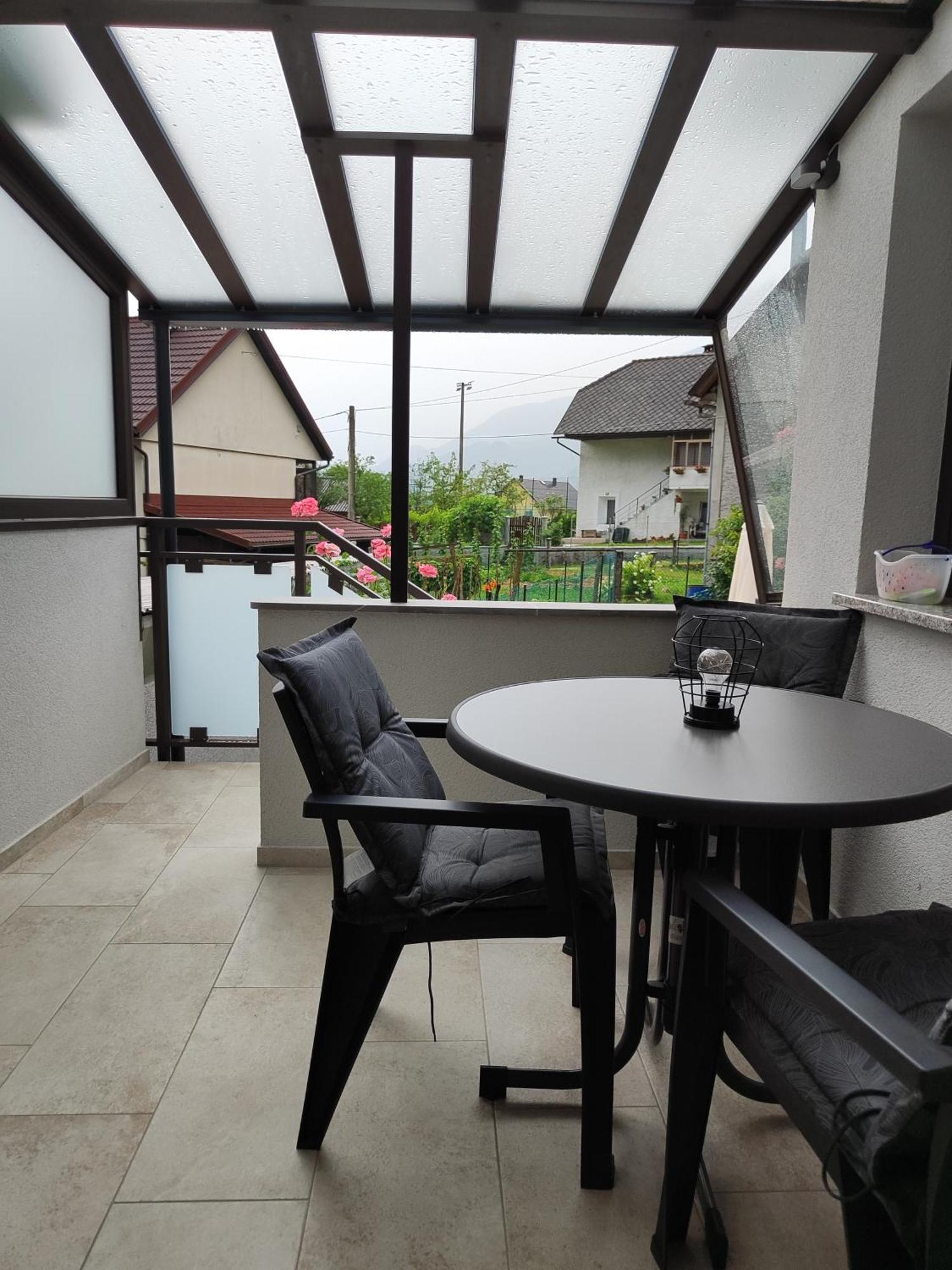 Hisa Spuntar Apartment Bovec Exterior photo